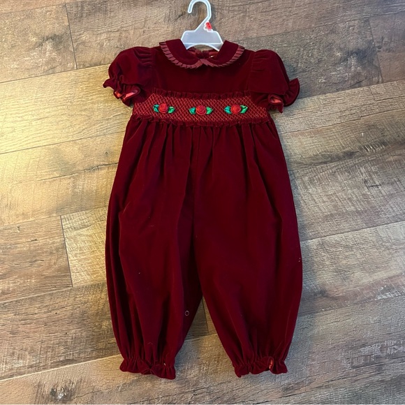 Vintage Baby Togs Smocked Jumpsuit
Romper Bubble Leg Collar Velour Girls 24M - Picture 15 of 15